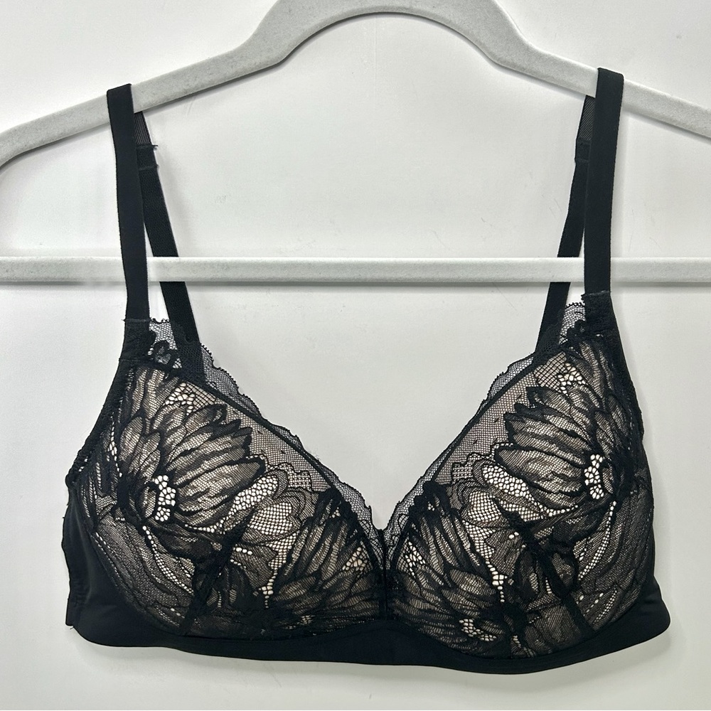 Soma Lightly Lined Wireless Black Floral Lace Adjustable Strap Bra 36C